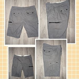 Men's size 34 cargo shorts